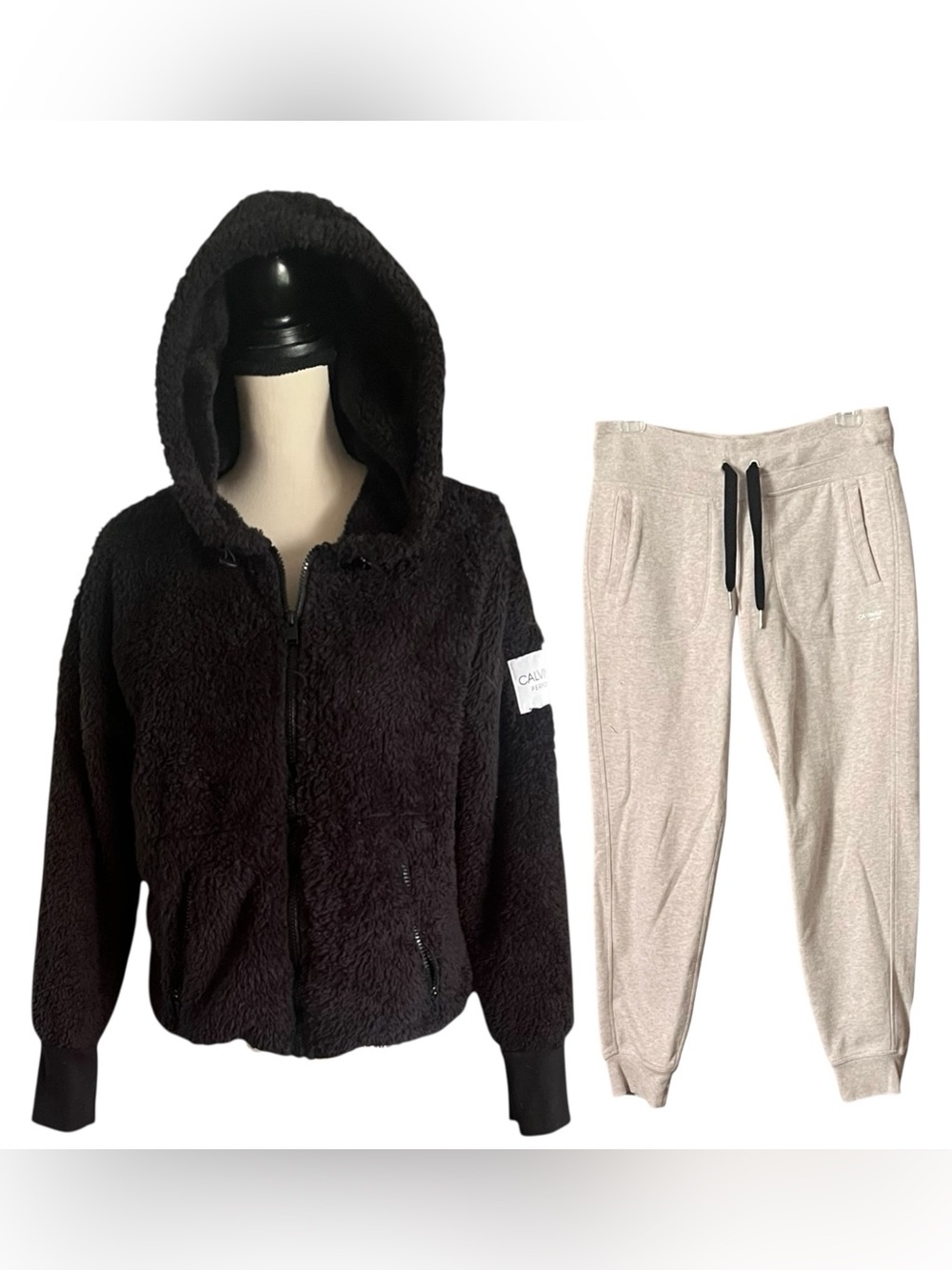 Calvin Klein 2 pc. Hooded fuzzy Sherpa zip jacket & jogger pants.S/P/CH